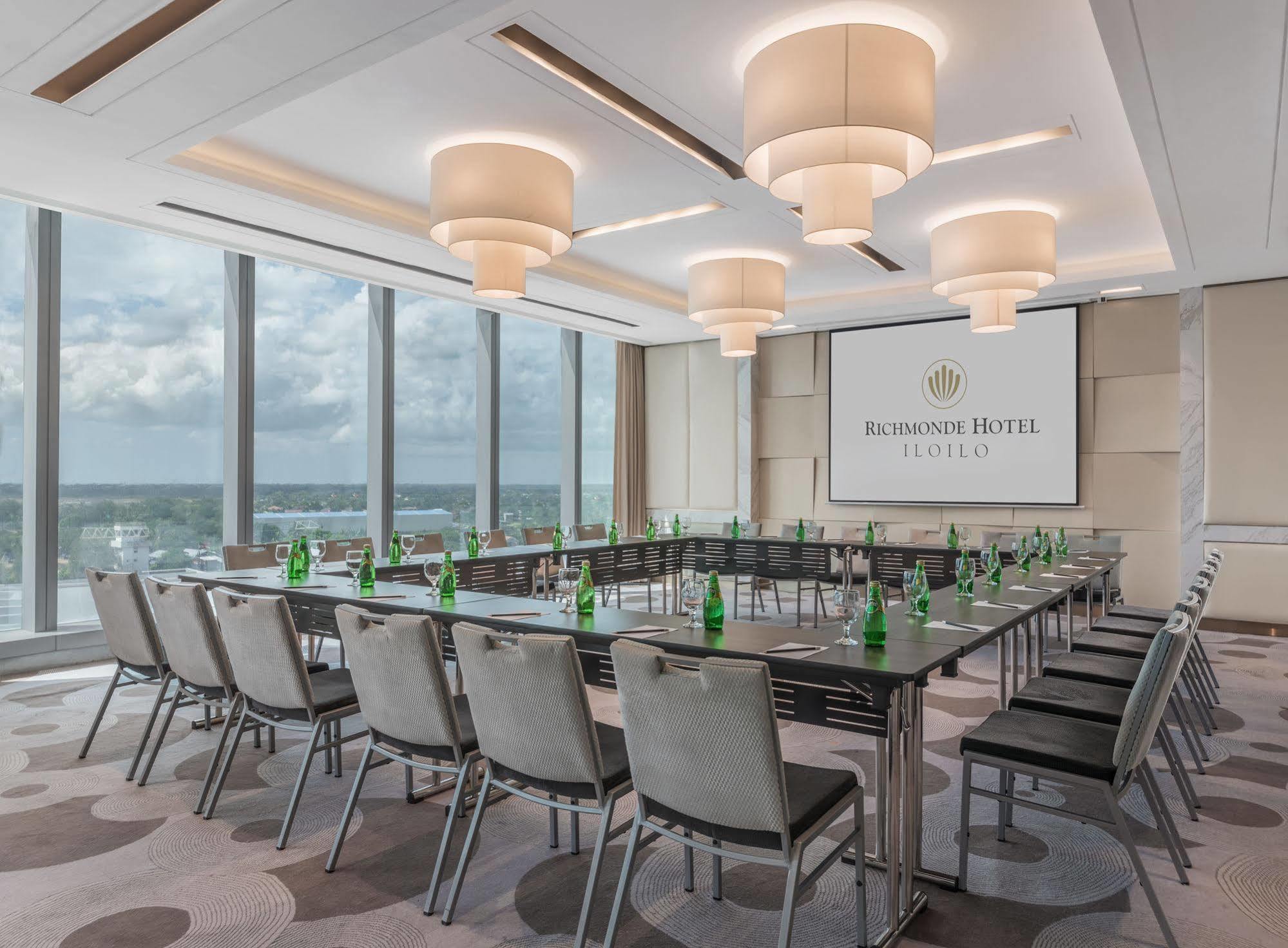 Richmonde Hotel Iloilo מראה חיצוני תמונה