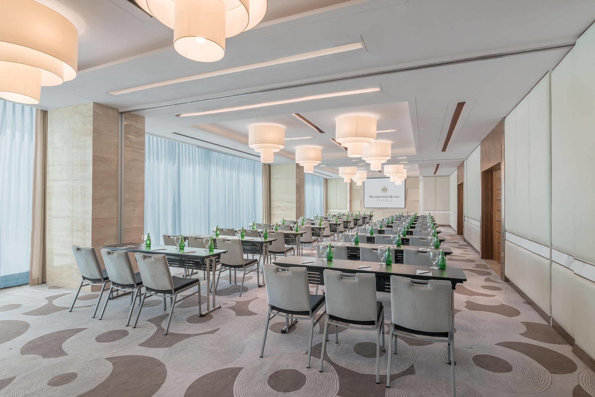 Richmonde Hotel Iloilo מראה חיצוני תמונה